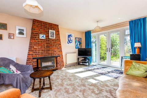 undefined, Meadow Walk, Higham Ferrers NN10