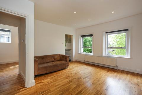 2 bedroom flat to rent, Canning Road, East Croydon