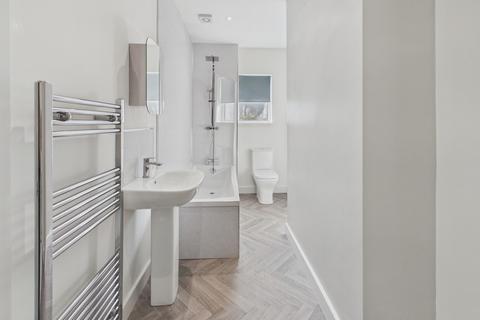 3 bedroom end of terrace house to rent, Bentinck Road, Shuttlewood