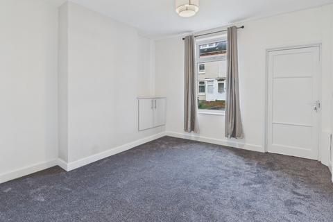 3 bedroom end of terrace house to rent, Bentinck Road, Shuttlewood