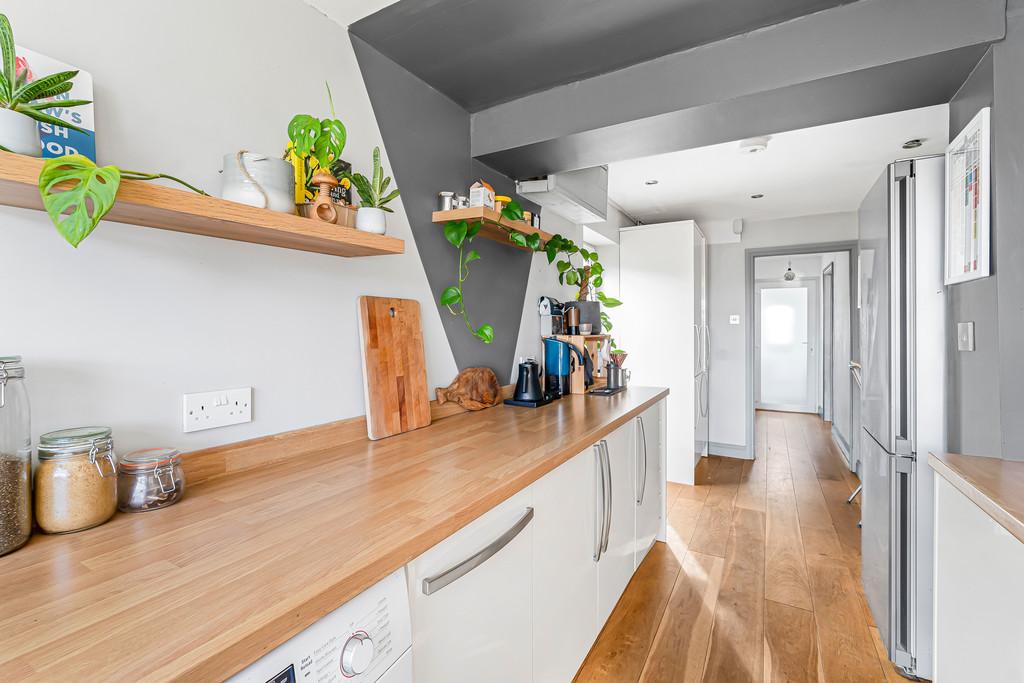 Kitchen (2)