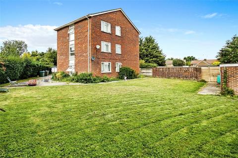 2 bedroom flat for sale, St. Cuthmans Road, Steyning, West Sussex, BN44