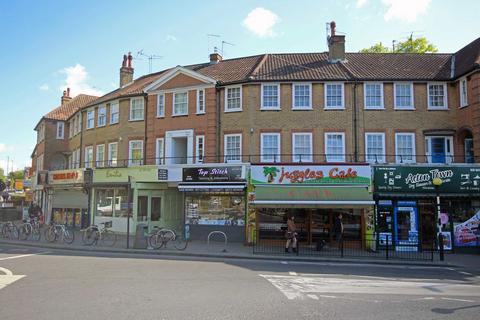 1 bedroom flat to rent, Central Parade, London W3