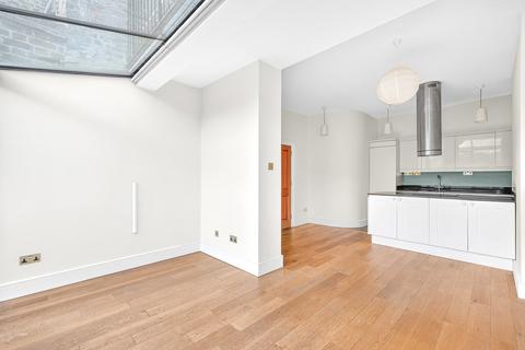 2 bedroom apartment to rent, Stoke Newington Church Street, London