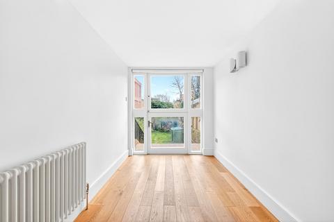 2 bedroom apartment to rent, Stoke Newington Church Street, London