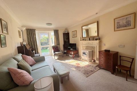 2 bedroom semi-detached bungalow for sale, Ashdene Gardens, Kenilworth
