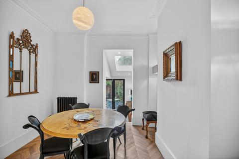 4 bedroom terraced house for sale, Albion Road, London