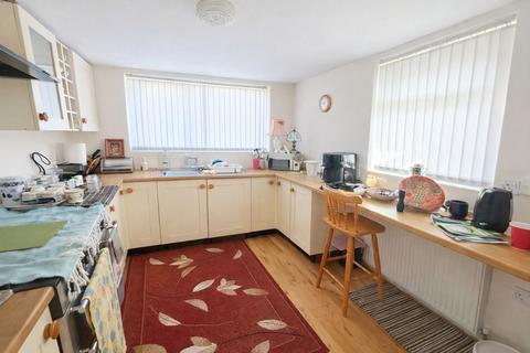 undefined, North Cliffe Drive, Thornton, Bradford