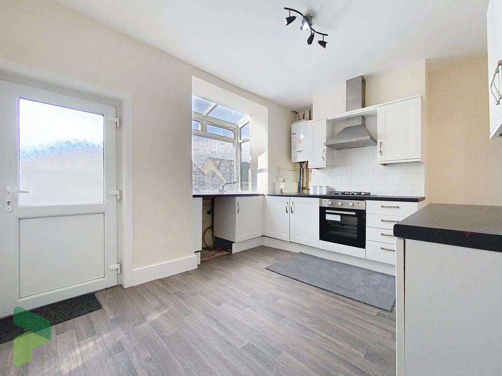 Fitted Dining Kitchen