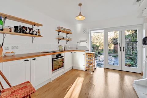 2 bedroom terraced house for sale, Rural Ewhurst Green, East Sussex TN32