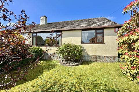 2 bedroom bungalow for sale, Kerley Grove, Truro