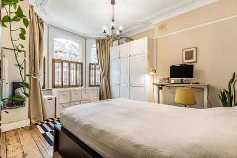 1 bedroom flat to rent, Lavender Gardens, Battersea, London, SW11