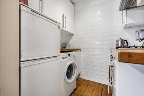 1 bedroom flat to rent, Lavender Gardens, Battersea, London, SW11