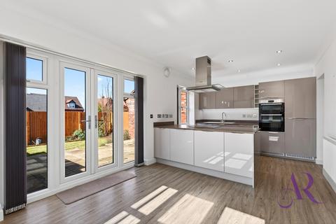 4 bedroom detached house for sale, Stocks Lane, Winslow, Buckingham
