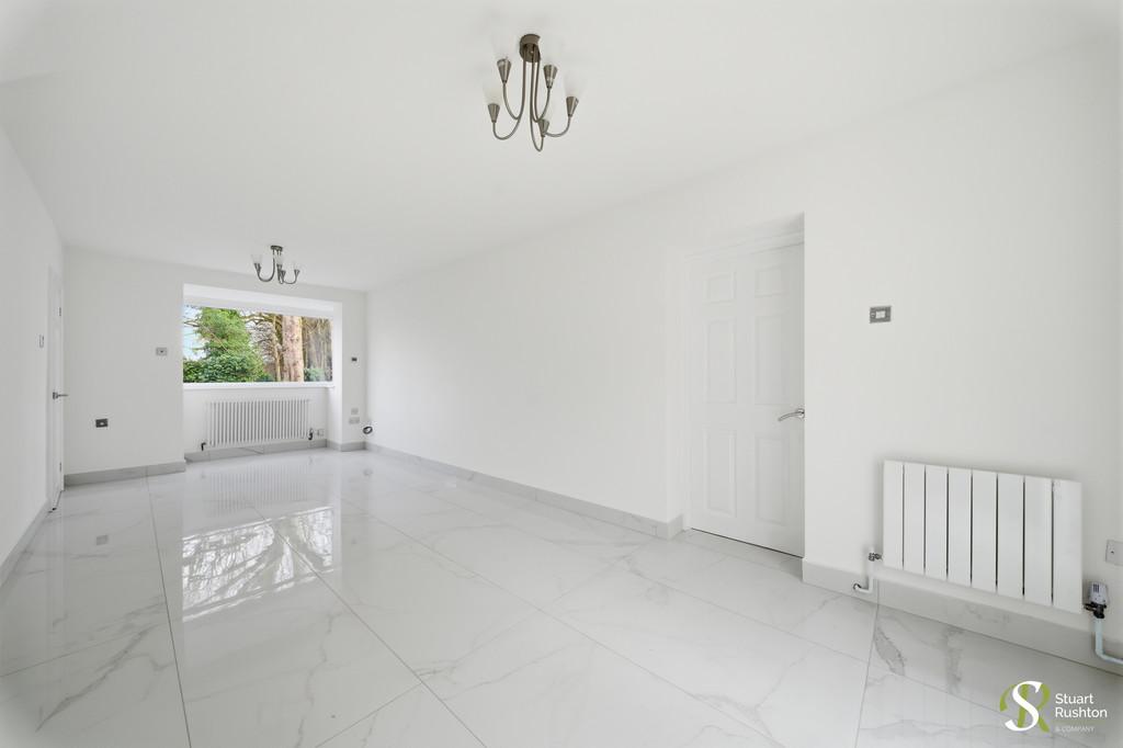 29 Manor Park North, Knutsford, WA16 8 DD-8