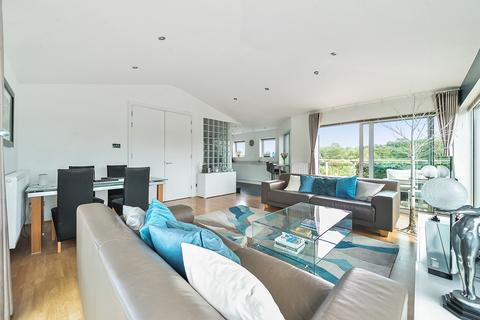 3 bedroom flat for sale, London Road, Brighton, BN1