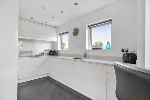 3 bedroom flat for sale, London Road, Brighton, BN1