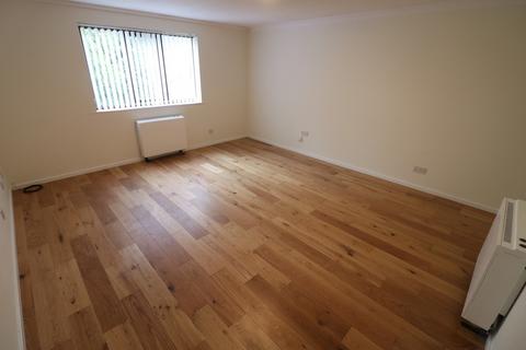 2 bedroom apartment to rent, 4 Waddington Court
