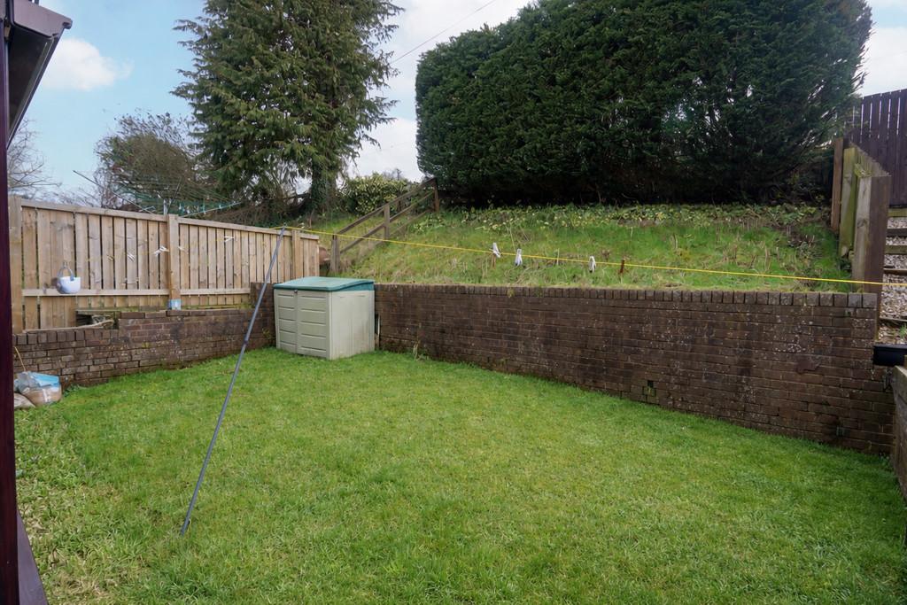 Glamis Backgarden - new
