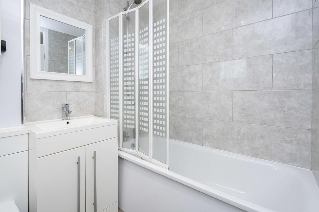 20 - 7 Glamis Gardens, Polmont, FK2 0 YJ (14)