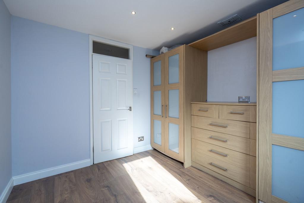 15 - 7 Glamis Gardens, Polmont, FK2 0 YJ (9)