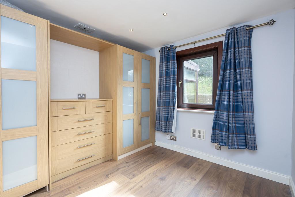 14 - 7 Glamis Gardens, Polmont, FK2 0 YJ (8)