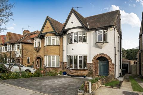 Meadway, Barnet, EN5