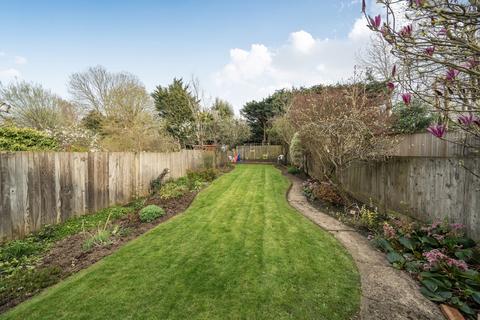 4 bedroom semi-detached house for sale, Meadway, Barnet, EN5