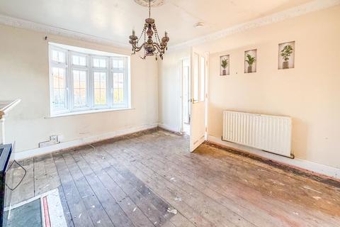 3 bedroom semi-detached house for sale, Dudley DY2
