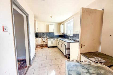 3 bedroom semi-detached house for sale, Dudley DY2