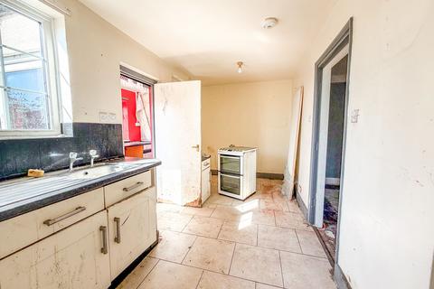 3 bedroom semi-detached house for sale, Dudley DY2