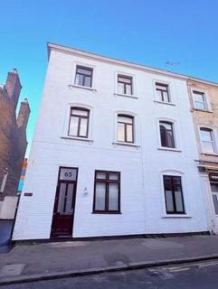 2 bedroom apartment to rent, Ethelbert Road, Margate CT9