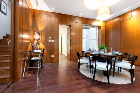 4 bedroom flat to rent, Vicarage Gate, Kensington, London, W8