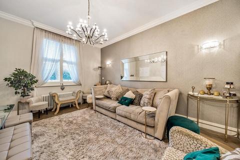 3 bedroom house for sale, Wellesley Road, London, SE18