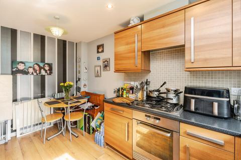 3 bedroom townhouse for sale, Berkeley Close, Warrington, WA5