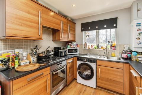 3 bedroom townhouse for sale, Berkeley Close, Warrington, WA5