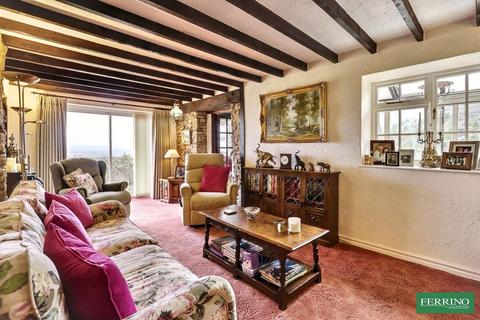 undefined, Nottswood Hill, Longhope, Gloucestershire. GL17 0AN