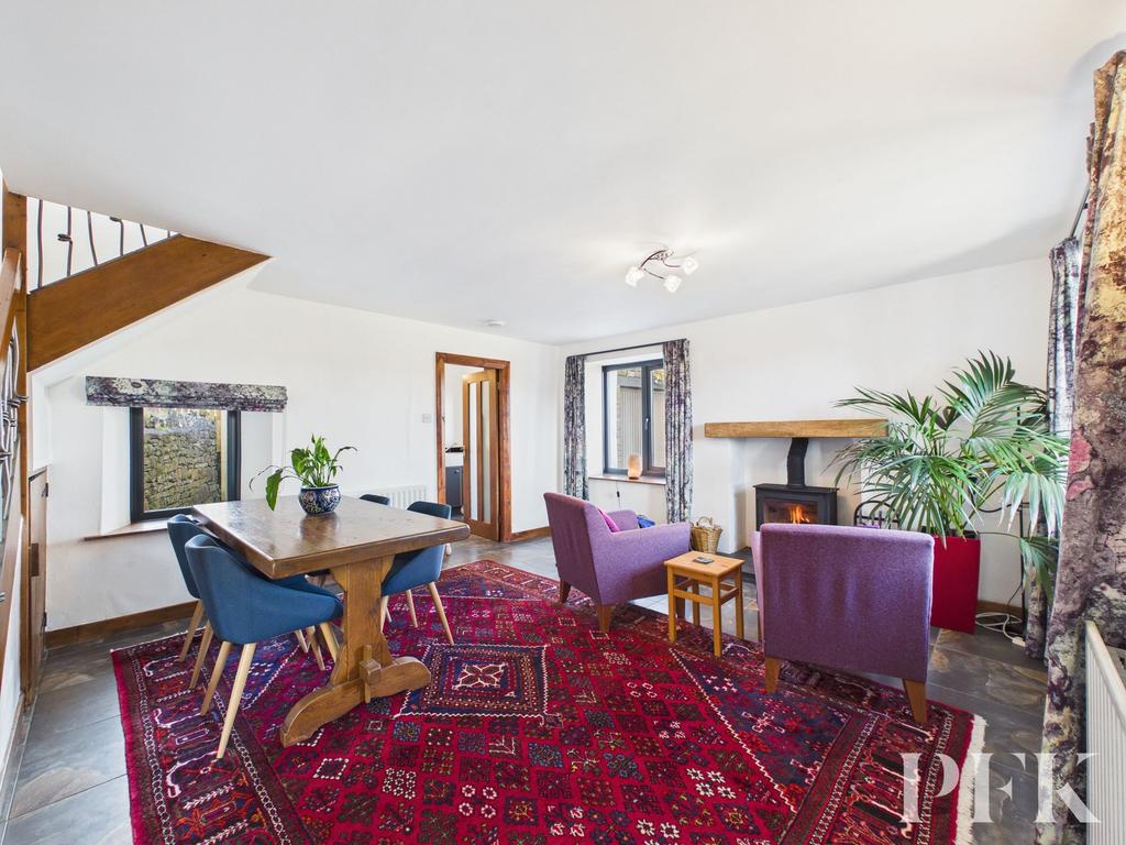 Living Room / Dining Area
