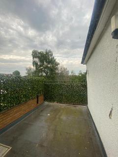 1 bedroom semi-detached house to rent, Boston Road, London W7