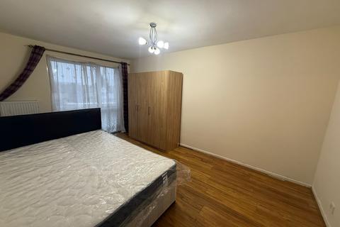 undefined, Dormers Wells Lane, Southall UB1