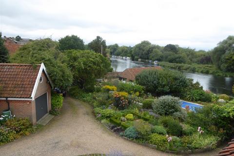 undefined, Staithe, Beccles NR34