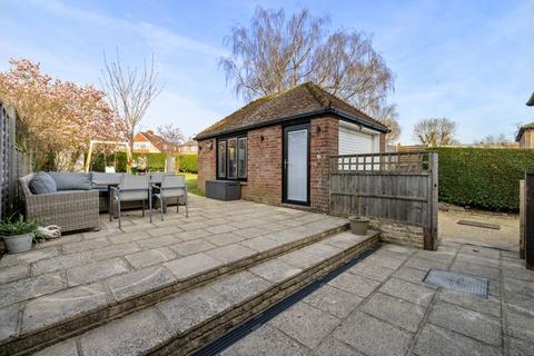 undefined, Bell Hill, Petersfield GU32