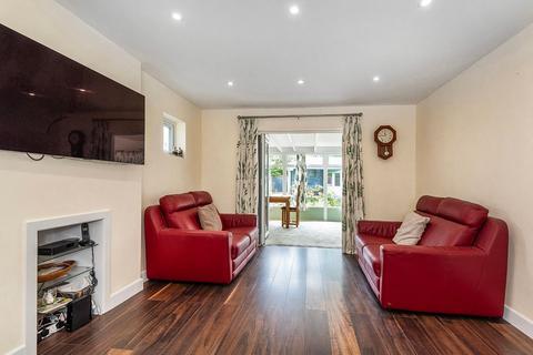 3 bedroom detached bungalow for sale, Long Lane, Bexleyheath, DA7