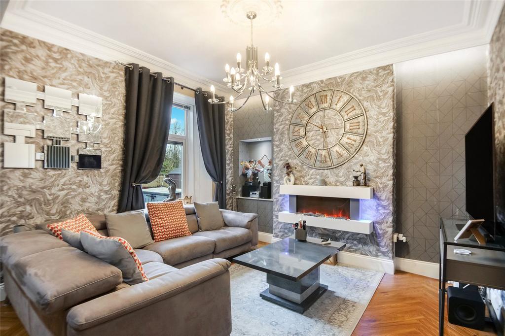Living/Dining Room