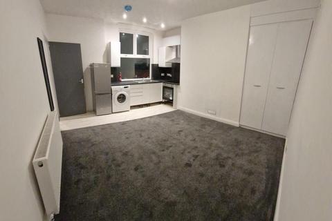 undefined, Flat 2, Belgrave Crescent, Eccles