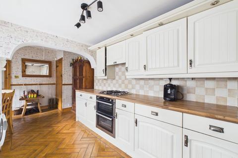 2 bedroom semi-detached house for sale, Poplar Road, Bradmore, Wolverhampton, WV3