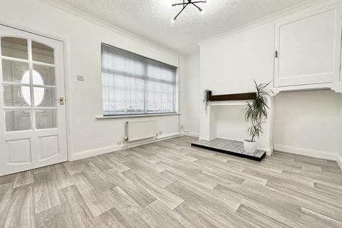 undefined, Grove Crescent, Grimsby DN32