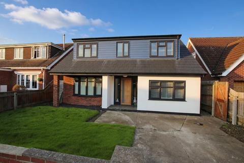 4 bedroom detached house for sale, FOREST WAY, HUMBERSTON