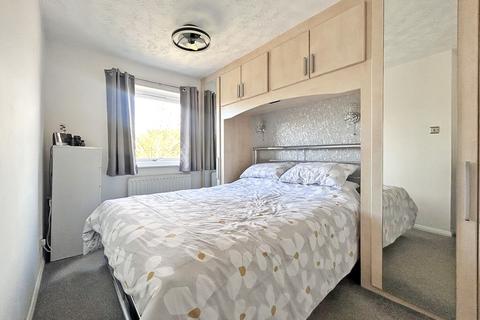 undefined, Constantine Way, Bilston