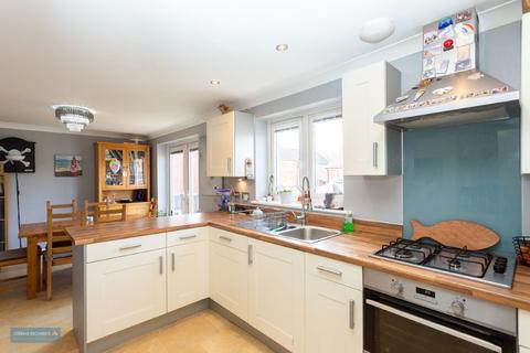 4 bedroom detached house for sale, Bishops Hull